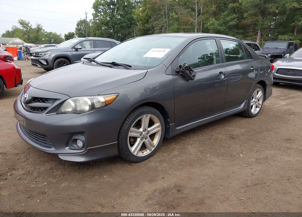2013 TOYOTA COROLLA VIN: 2T1BU4EE8DC015897