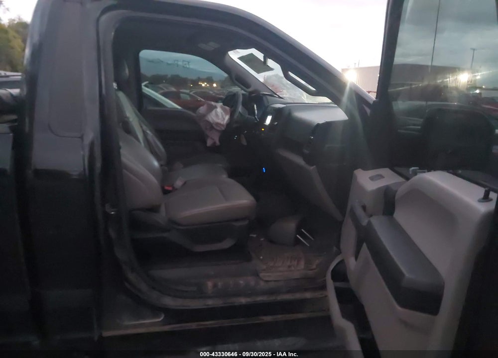 2018 FORD F-150 VIN: 1FTMF1EBXJKE57923