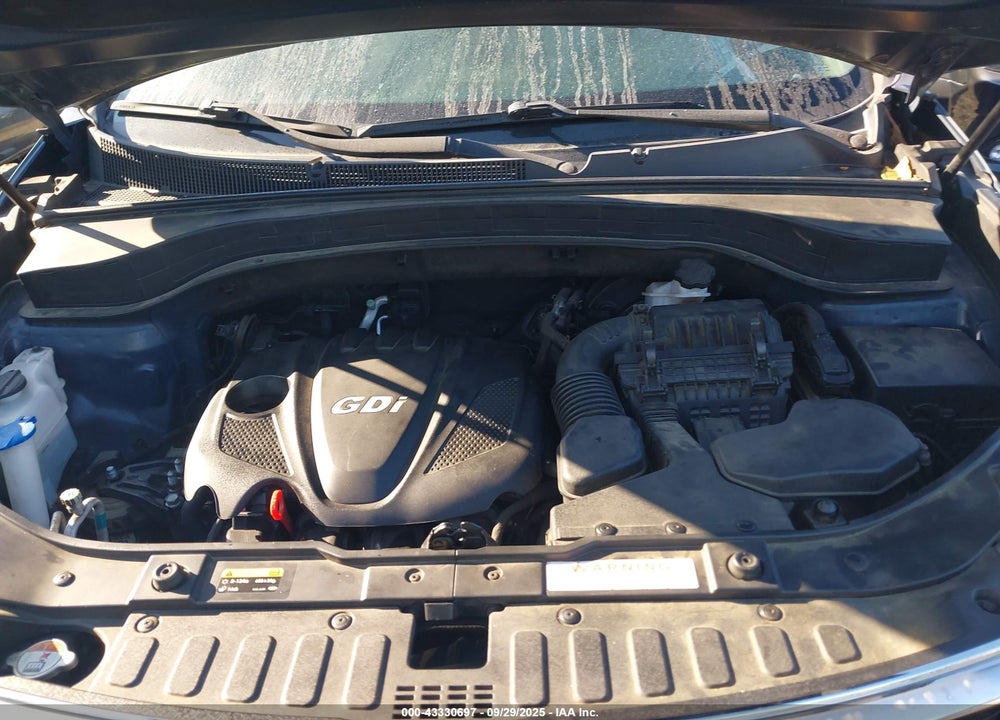 2014 KIA SORENTO LX VIN: 5XYKTCA67EG538426