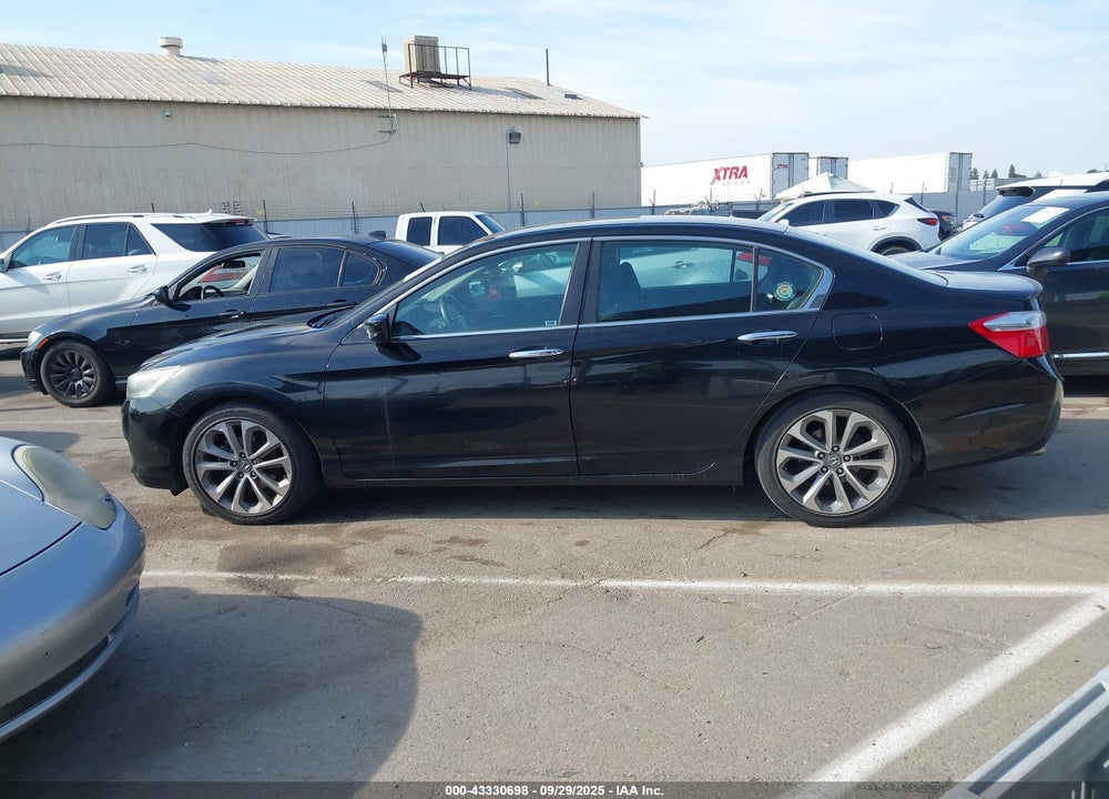 2013 HONDA ACCORD VIN: 1HGCR2F50DA002656