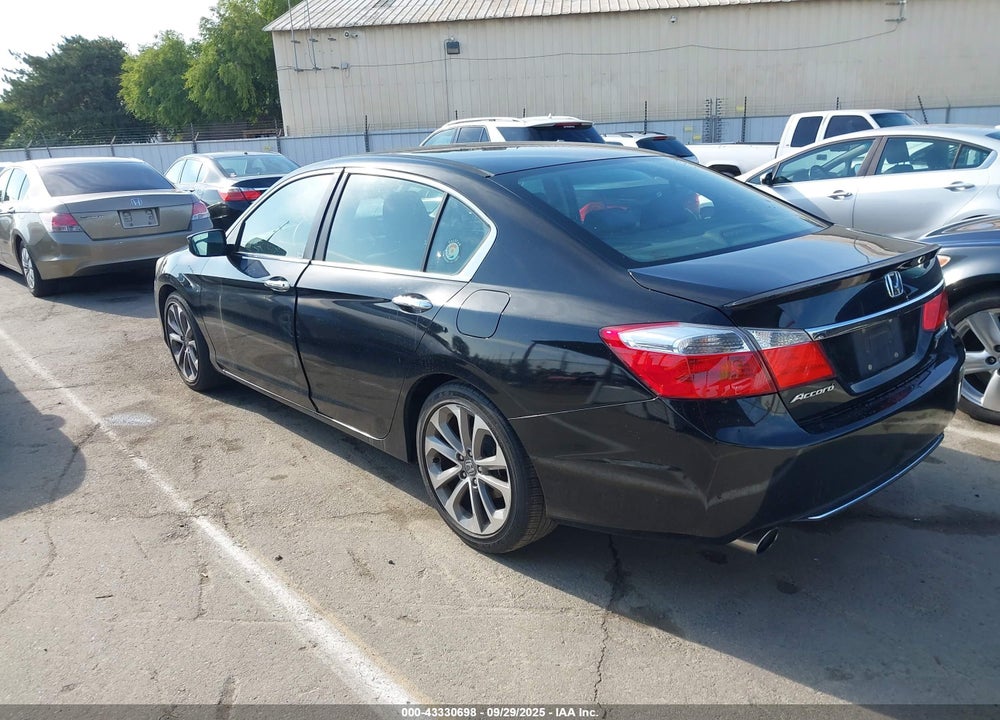 2013 HONDA ACCORD VIN: 1HGCR2F50DA002656