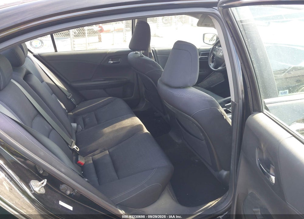 2013 HONDA ACCORD VIN: 1HGCR2F50DA002656