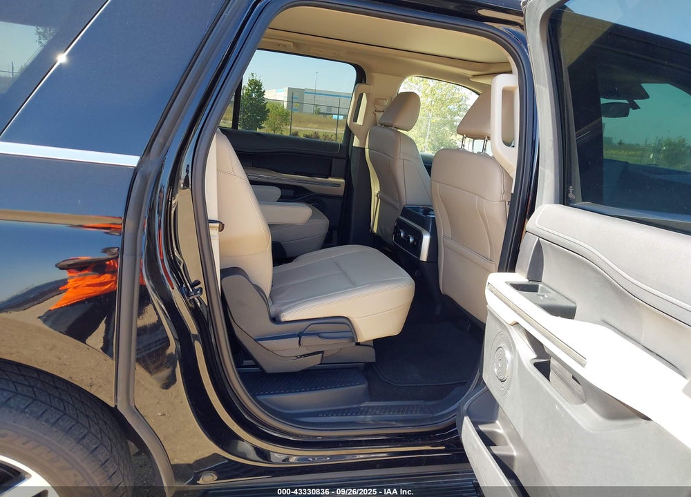 2023 FORD EXPEDITION XLT MAX VIN: 1FMJK1H88PEA12839