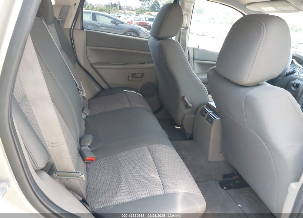 2008 JEEP GRAND CHEROKEE LAREDO VIN: 1J8GR48K98C120853