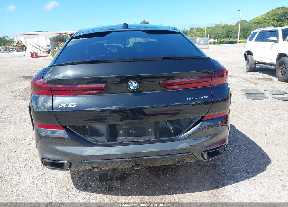 2025 BMW X6 VIN: 5UX33EX00S9Y14704