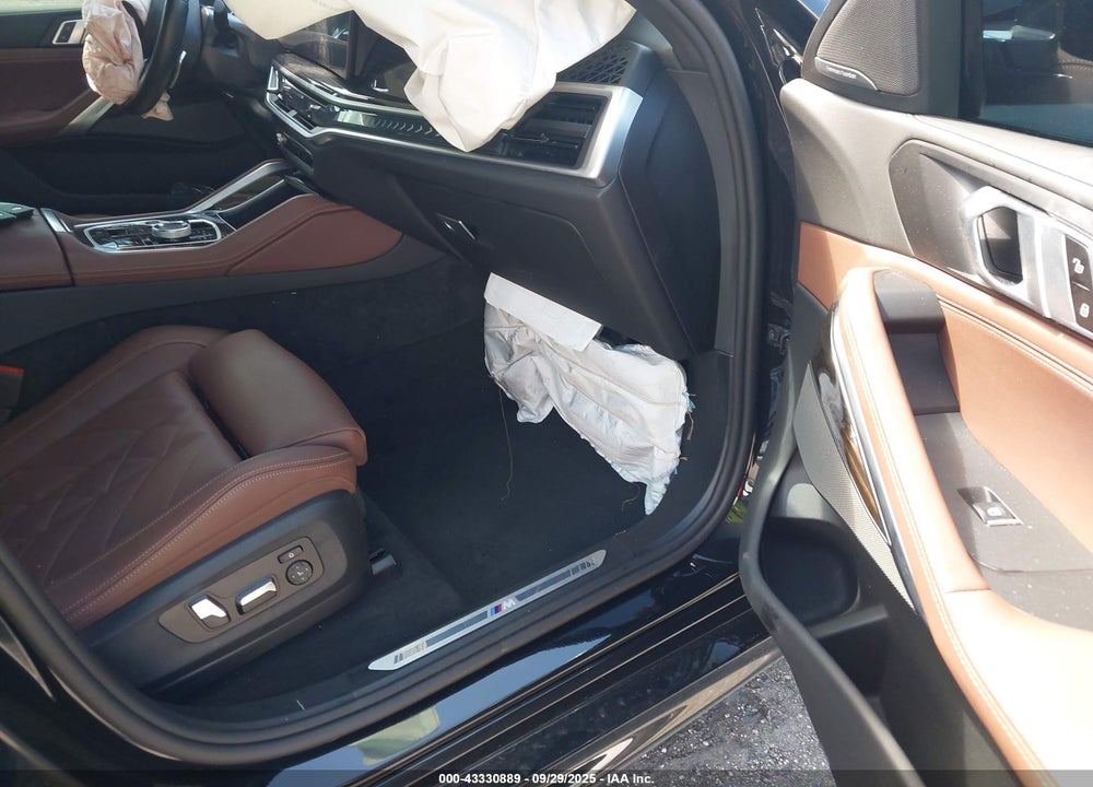 2025 BMW X6 VIN: 5UX33EX00S9Y14704
