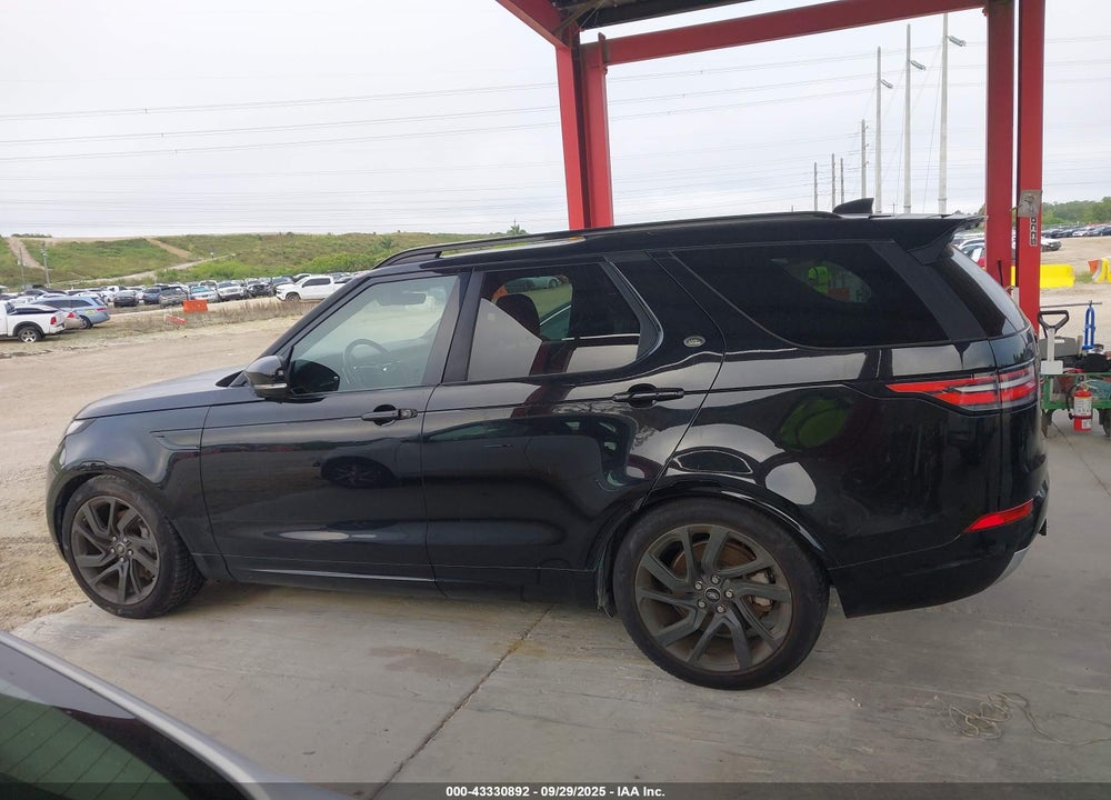 2018 LAND ROVER DISCOVERY VIN: SALRR2RV7JA070901