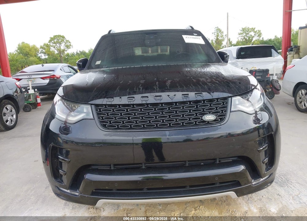 2018 LAND ROVER DISCOVERY VIN: SALRR2RV7JA070901