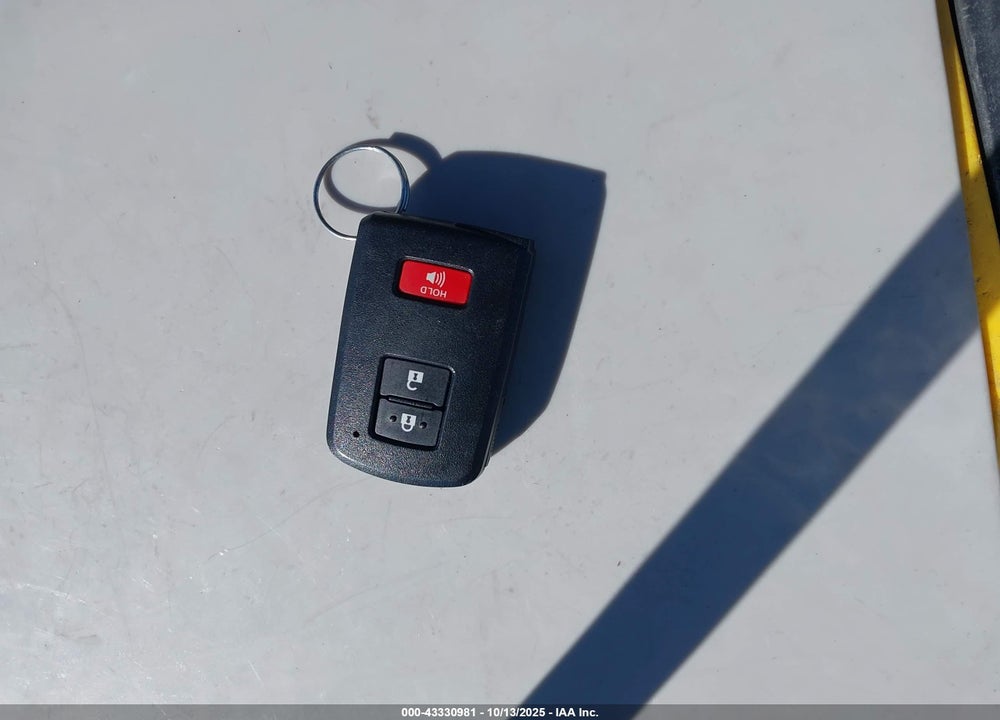 2018 TOYOTA RAV4 HYBRID VIN: JTMRJREV5JD234206