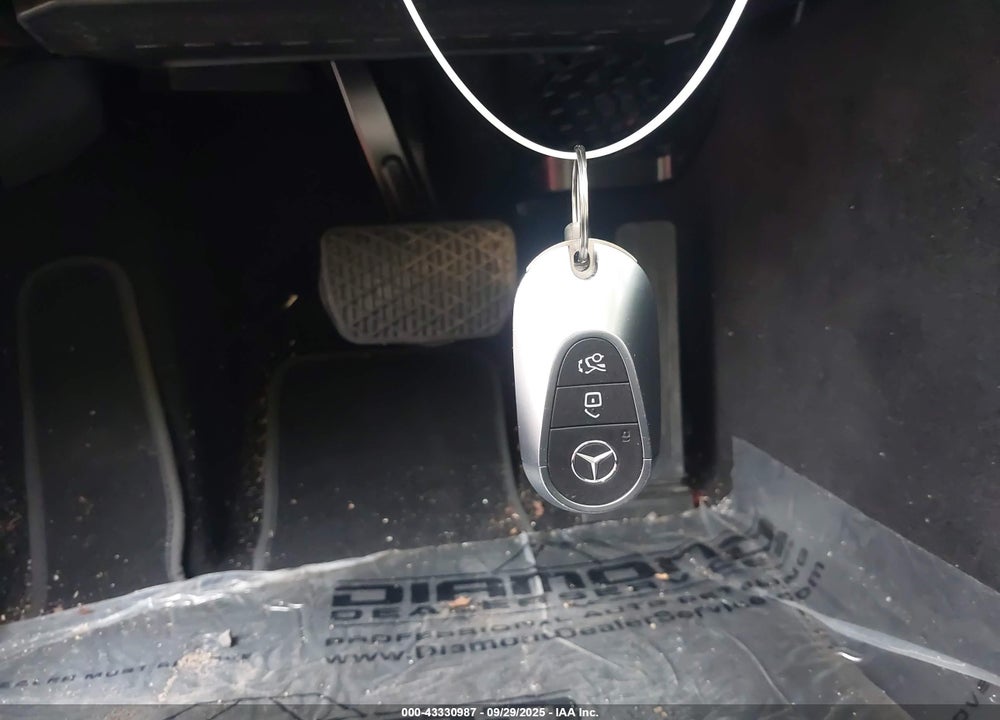 2024 MERCEDES-BENZ E 350 VIN: W1KLF4HB7RA010000