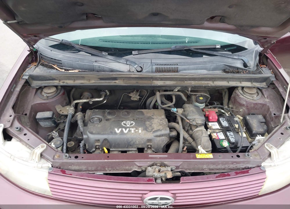 2005 SCION XB VIN: JTLKT324854008899
