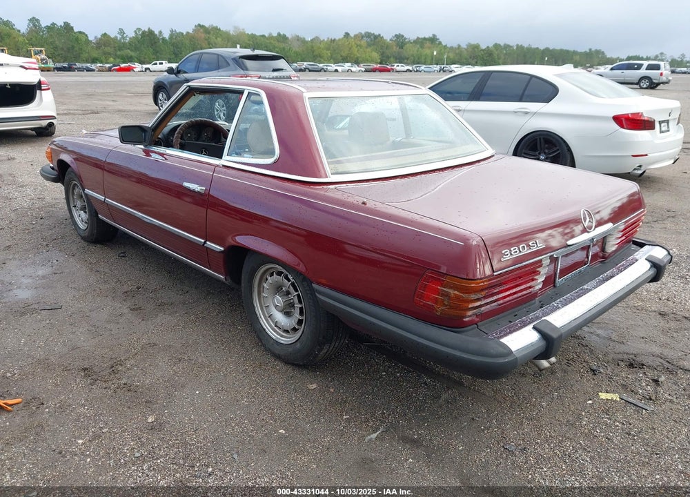 1985 MERCEDES-BENZ 380 SL VIN: WDBBA45C1FA018220