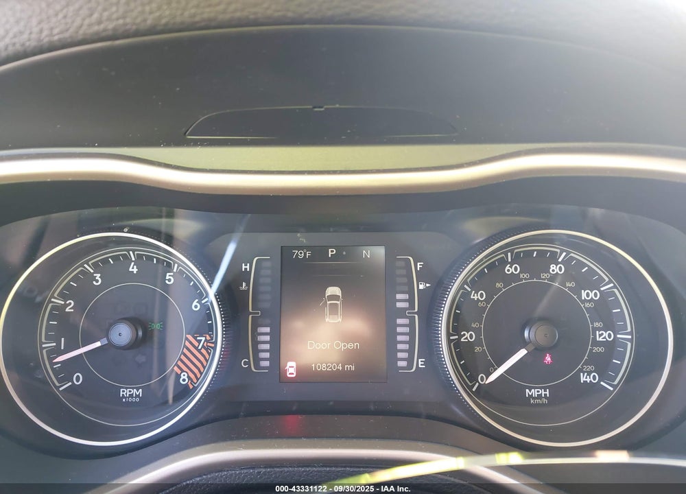 2014 JEEP CHEROKEE LATITUDE VIN: 1C4PJLCS3EW143135