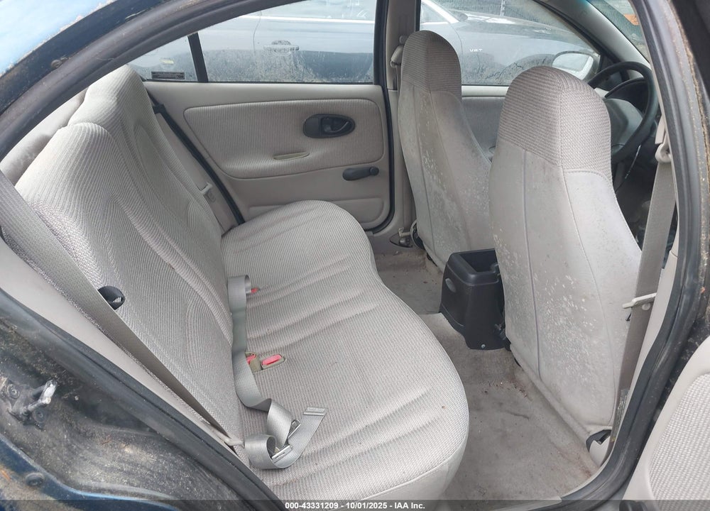 2001 SATURN SL VIN: 1G8ZF52801Z292228
