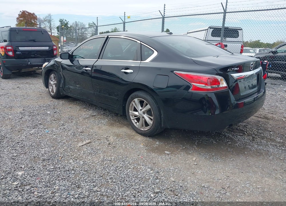 2015 NISSAN ALTIMA VIN: 1N4AL3AP9FC259608