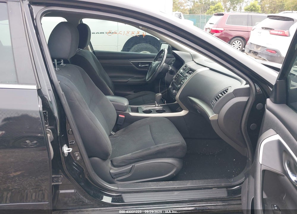 2015 NISSAN ALTIMA VIN: 1N4AL3AP9FC259608