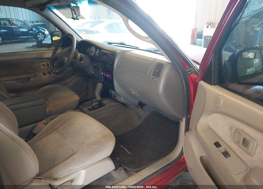 2001 TOYOTA TACOMA PRERUNNER V6 VIN: 5TEGN92N71Z847242