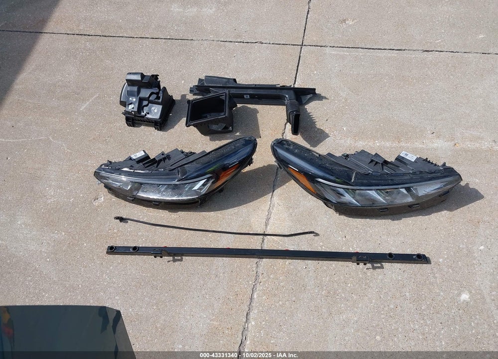 2025 FORD ESCAPE VIN: 1FMCU0MZ2SUA48973
