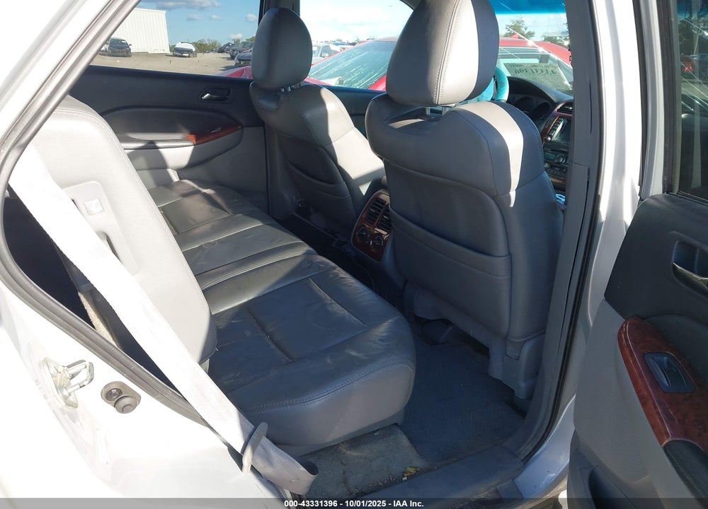 2004 ACURA MDX VIN: 2HNYD18964H555501