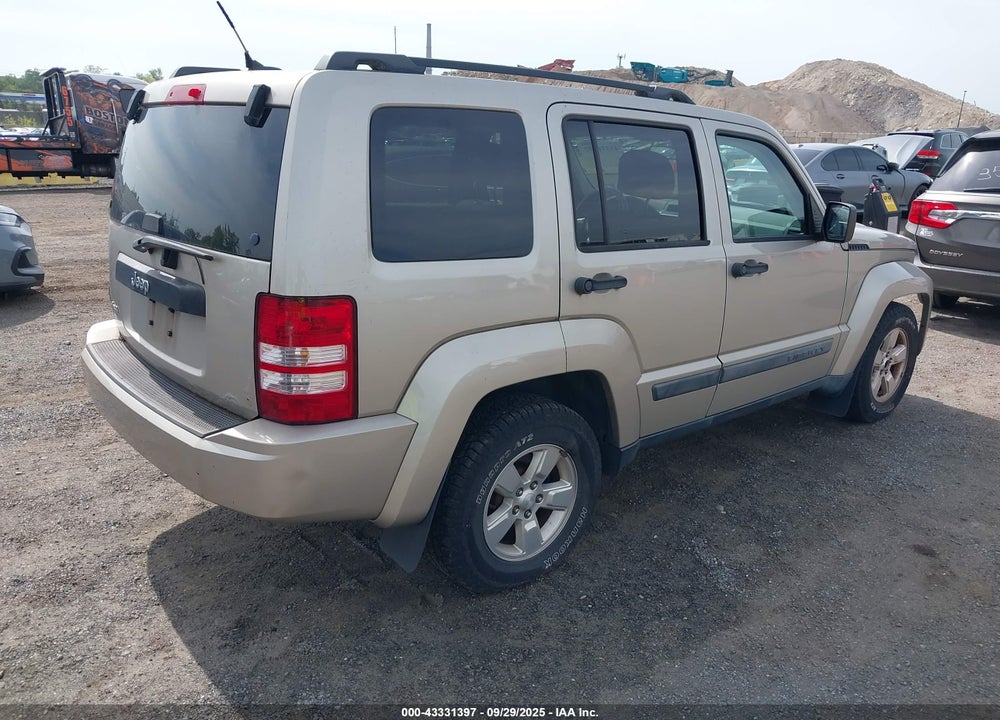 2011 JEEP LIBERTY VIN: 1J4PN2GK4BW593858