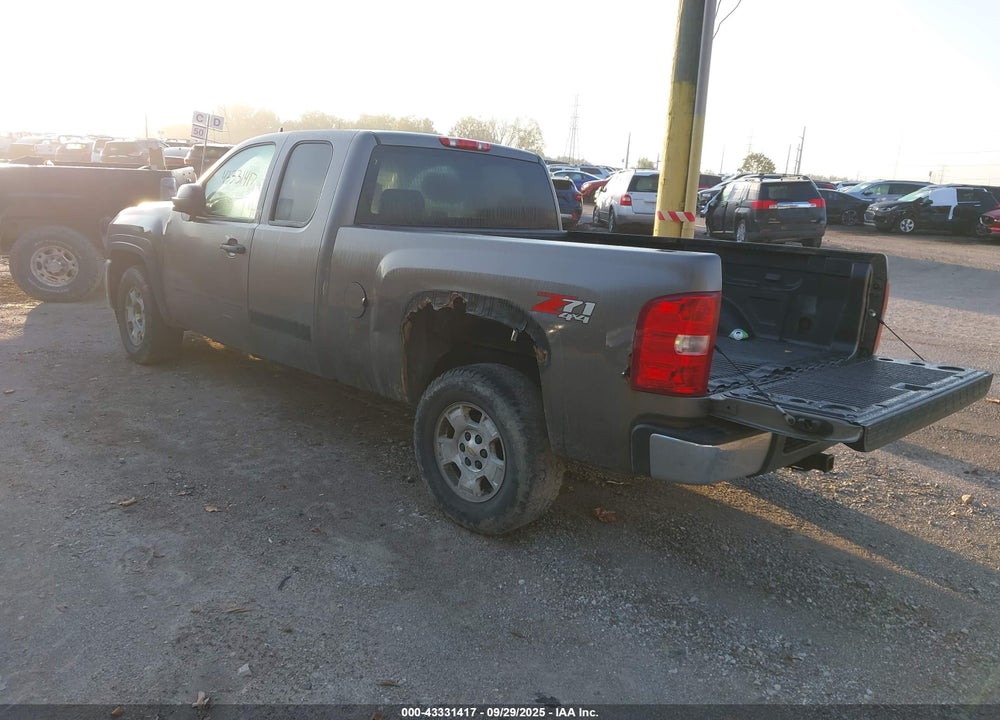 2013 CHEVROLET SILVERADO 1500 VIN: 1GCRKSE79DZ215137
