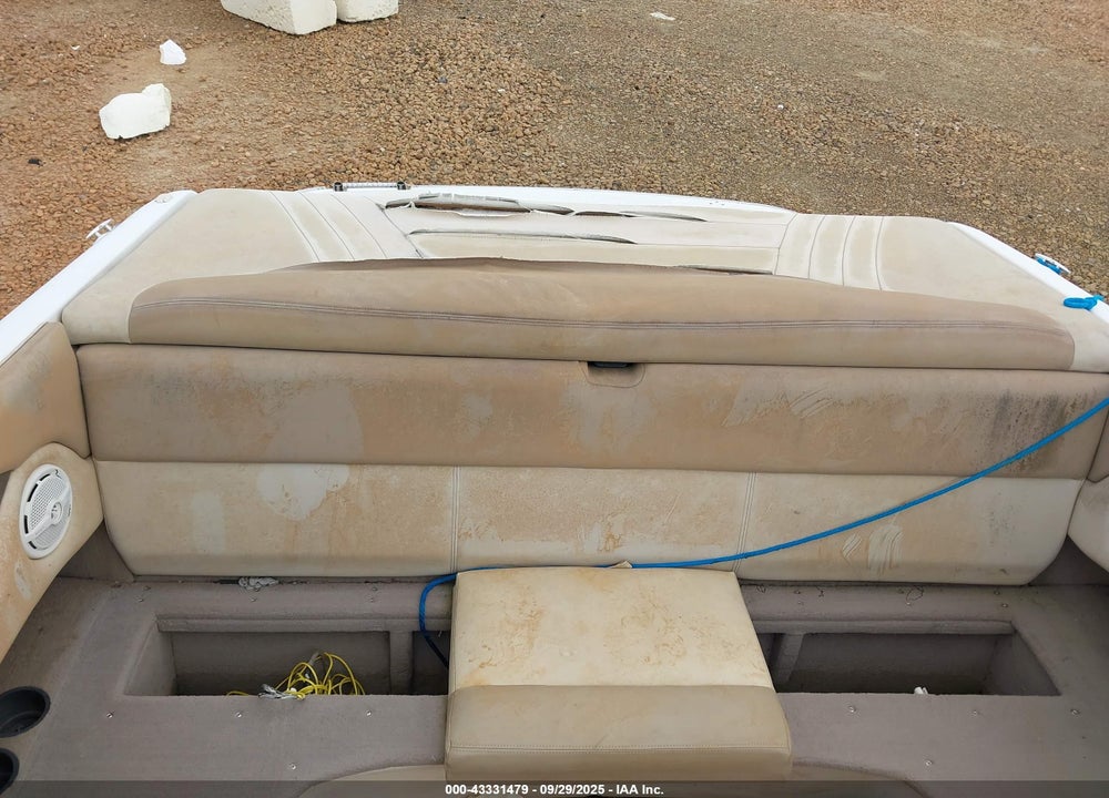 2004 BRYANT INBOARD VIN: BRA21L70J304