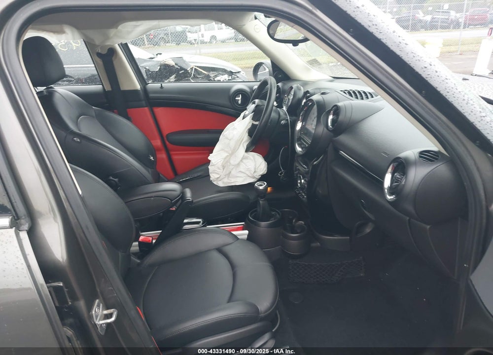 2013 MINI COUNTRYMAN VIN: WMWZC5C58DWM16140