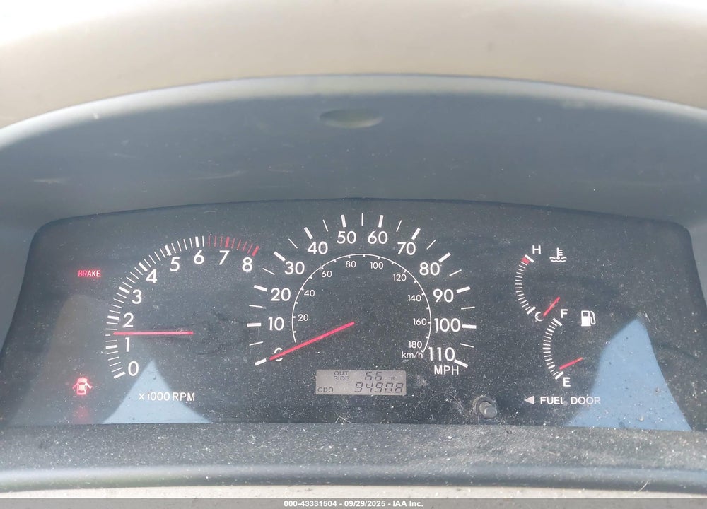 2005 TOYOTA COROLLA LE VIN: 2T1BR30E65C497497