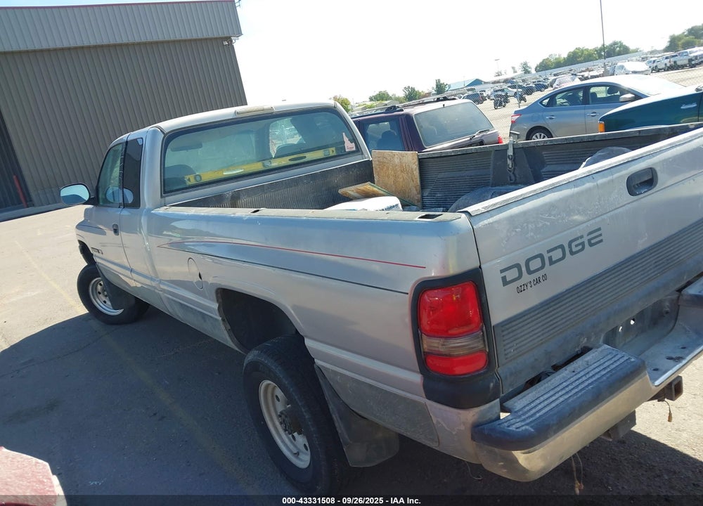 1999 DODGE RAM 2500 ST VIN: 1B7KF23Z7XJ637596