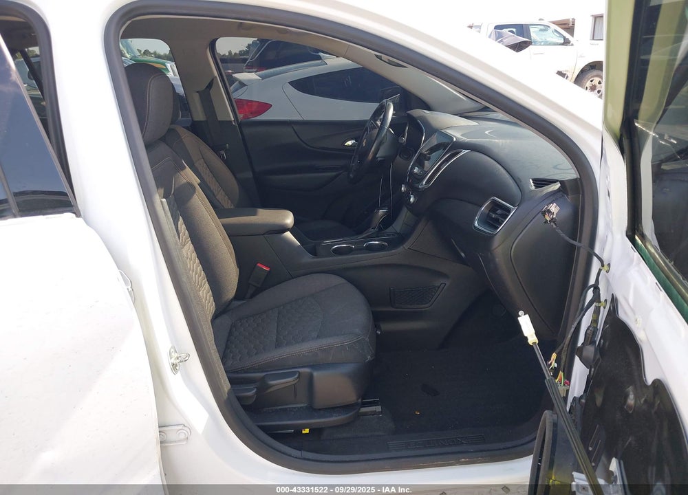 2018 CHEVROLET EQUINOX LT VIN: 2GNAXKEX2J6333365