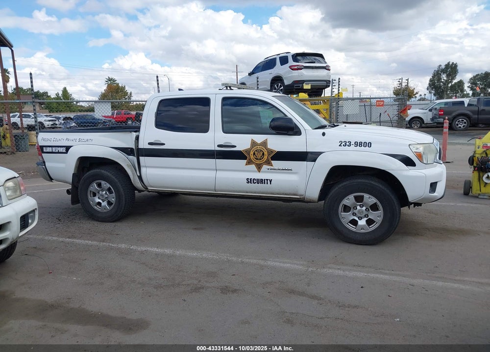 2015 TOYOTA TACOMA PRERUNNER V6 VIN: 5TFJU4GN6FX074914