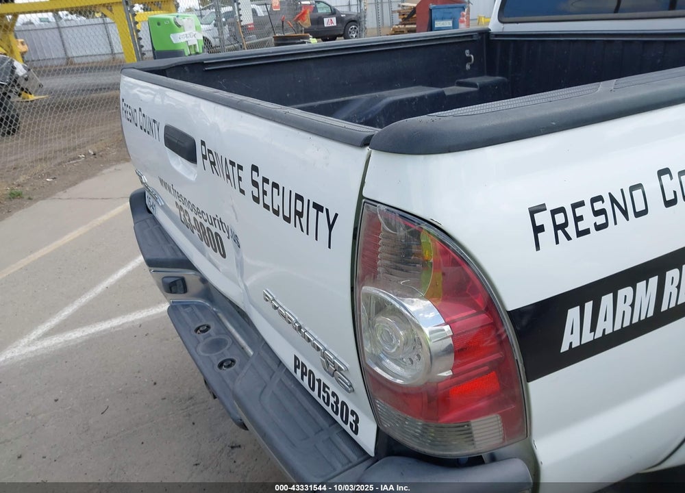 2015 TOYOTA TACOMA PRERUNNER V6 VIN: 5TFJU4GN6FX074914