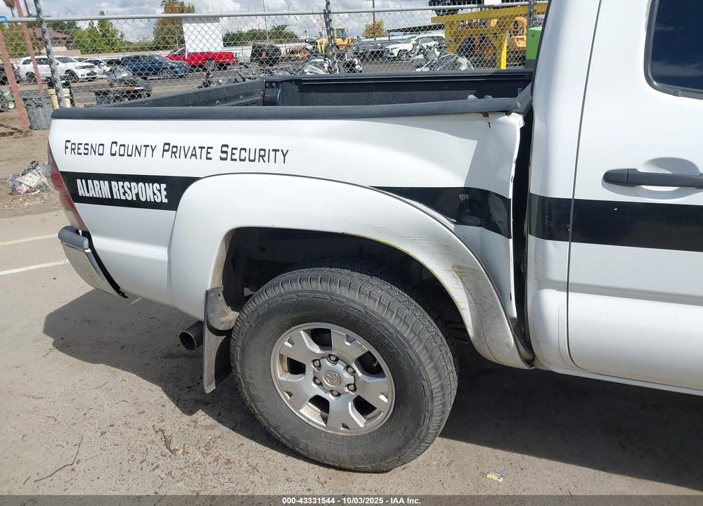 2015 TOYOTA TACOMA PRERUNNER V6 VIN: 5TFJU4GN6FX074914
