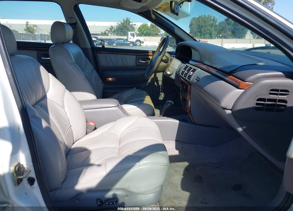 1994 CHRYSLER LHS VIN: 2C3ED56F9RH225470