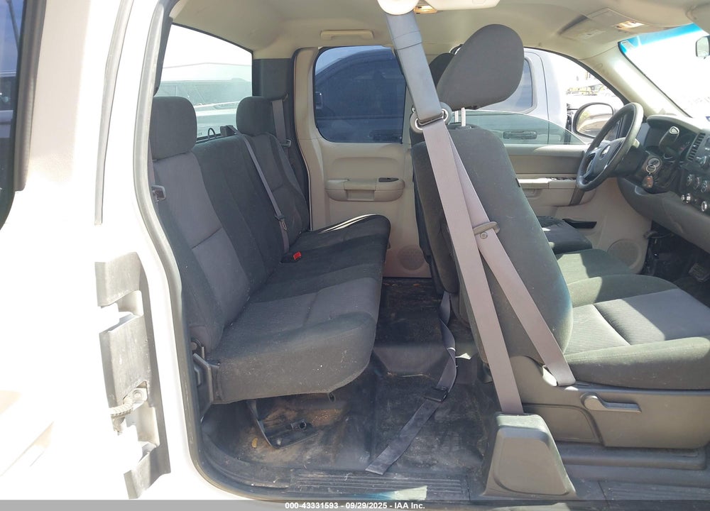 2011 CHEVROLET SILVERADO 1500 VIN: 1GCRCPEA2BZ188429