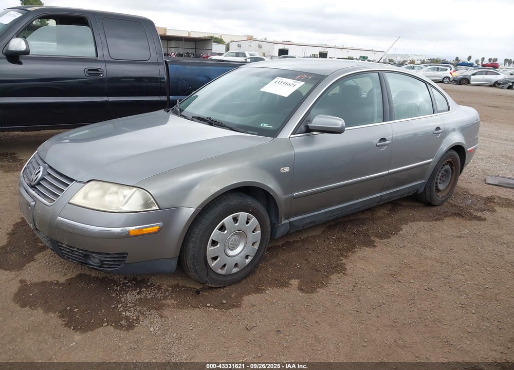 2002 VOLKSWAGEN PASSAT GLS VIN: WVWPD63B32P307630