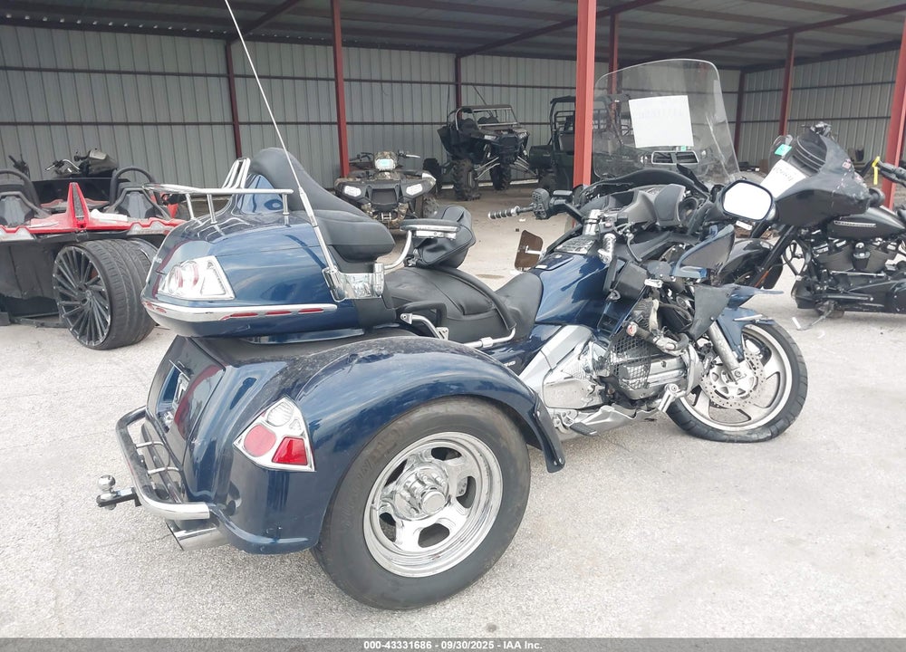 2007 HONDA GL1800 VIN: 1HFSC47F97A603217