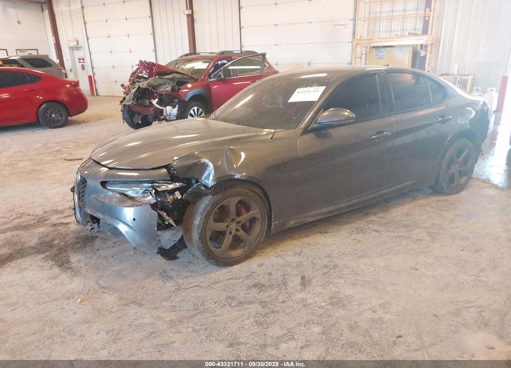 2018 ALFA ROMEO GIULIA AWD VIN: ZARFAEDN7J7564091