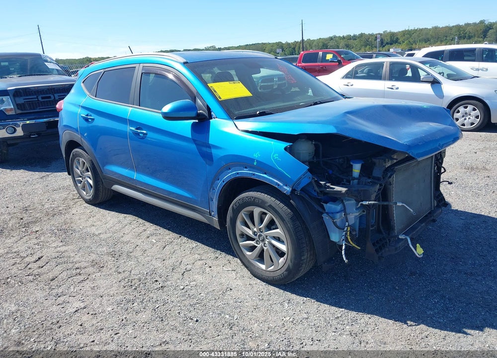 2017 HYUNDAI TUCSON SE VIN: KM8J3CA4XHU397649