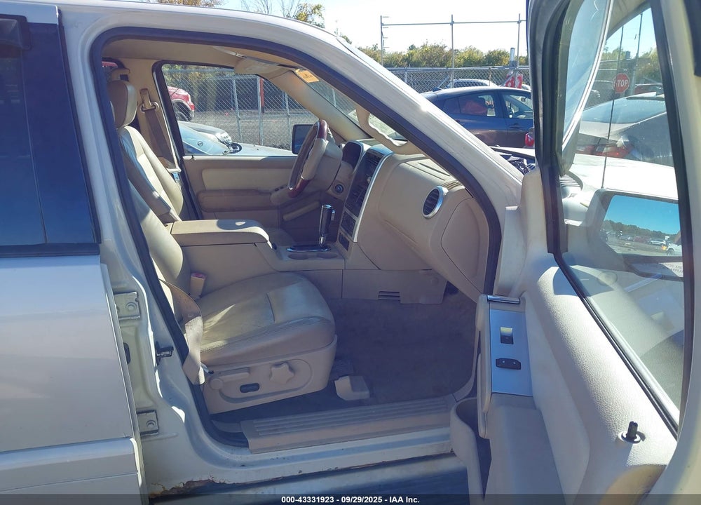 2006 MERCURY MOUNTAINEER LUXURY VIN: 4M2EU47E06ZJ00536