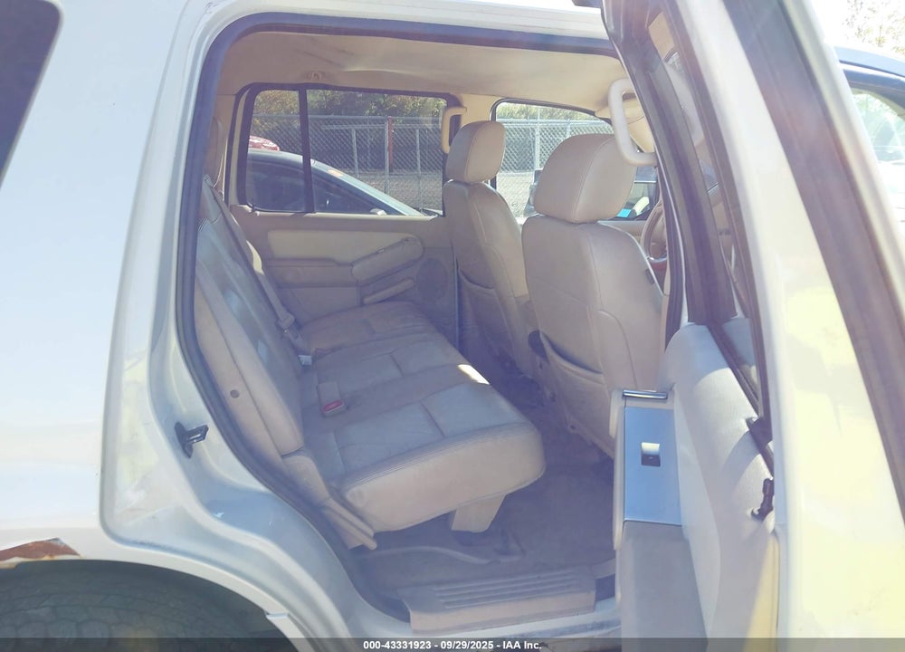 2006 MERCURY MOUNTAINEER LUXURY VIN: 4M2EU47E06ZJ00536