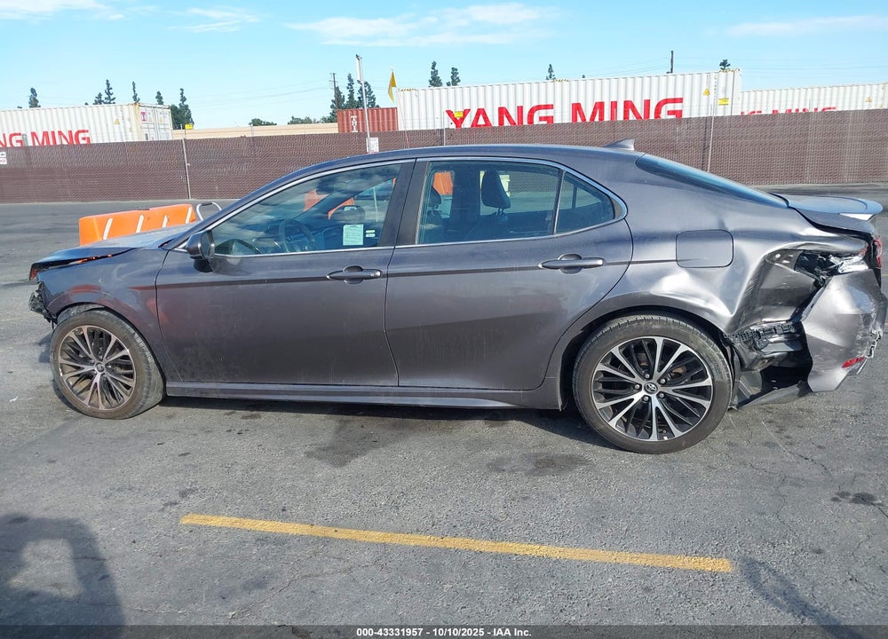 2019 TOYOTA CAMRY SE VIN: 4T1B11HK4KU277162