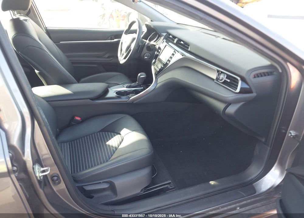 2019 TOYOTA CAMRY SE VIN: 4T1B11HK4KU277162