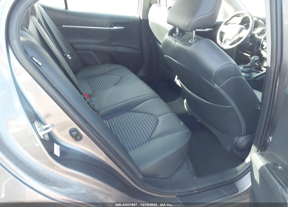 2019 TOYOTA CAMRY SE VIN: 4T1B11HK4KU277162