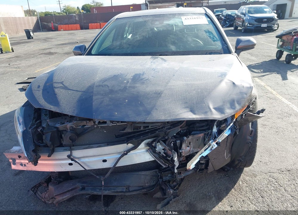 2019 TOYOTA CAMRY SE VIN: 4T1B11HK4KU277162