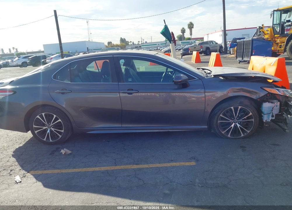2019 TOYOTA CAMRY SE VIN: 4T1B11HK4KU277162