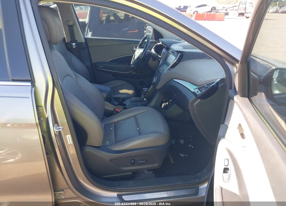 2014 HYUNDAI SANTA FE VIN: 5XYZU3LB7EG226712