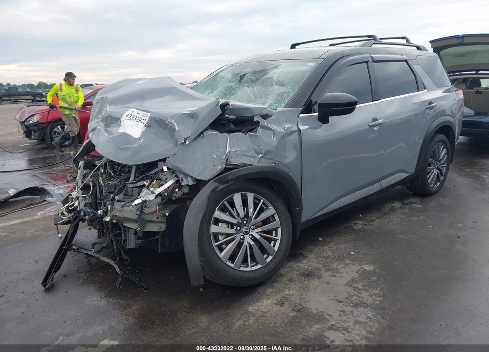 2023 NISSAN PATHFINDER SL FWD VIN: 5N1DR3CB7PC216941