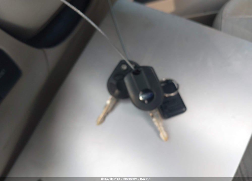 2010 FORD ESCAPE XLT VIN: 1FMCU9DGXAKD27844
