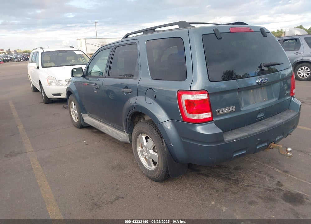 2010 FORD ESCAPE XLT VIN: 1FMCU9DGXAKD27844